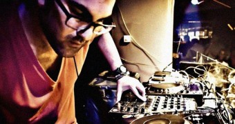 Assaf Naftali on the decks 2B Continued